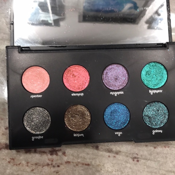EUC UD Moondust Palette! 🌙 - Picture 2 of 4